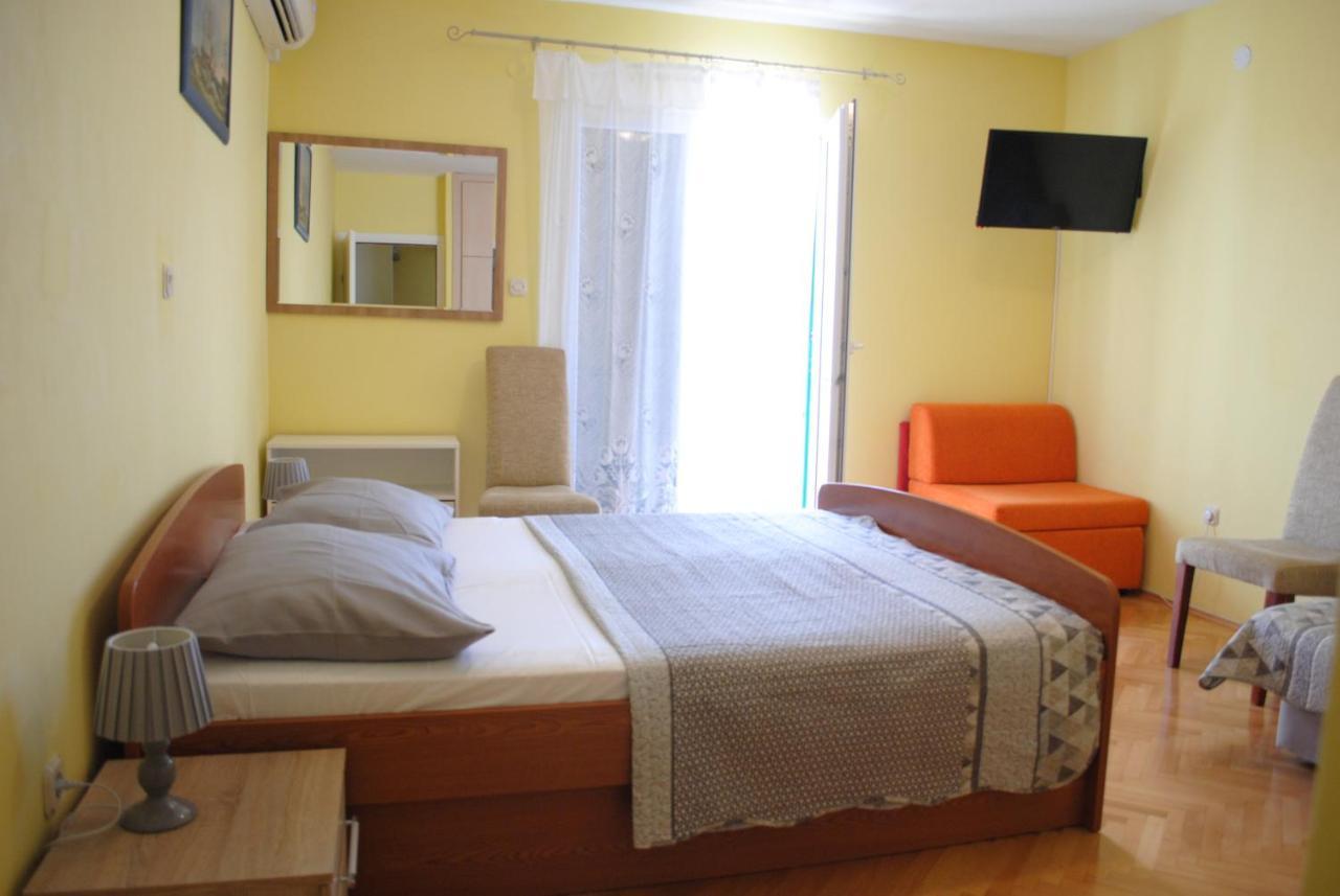 Apartments Ribarevic Makarska Exterior photo