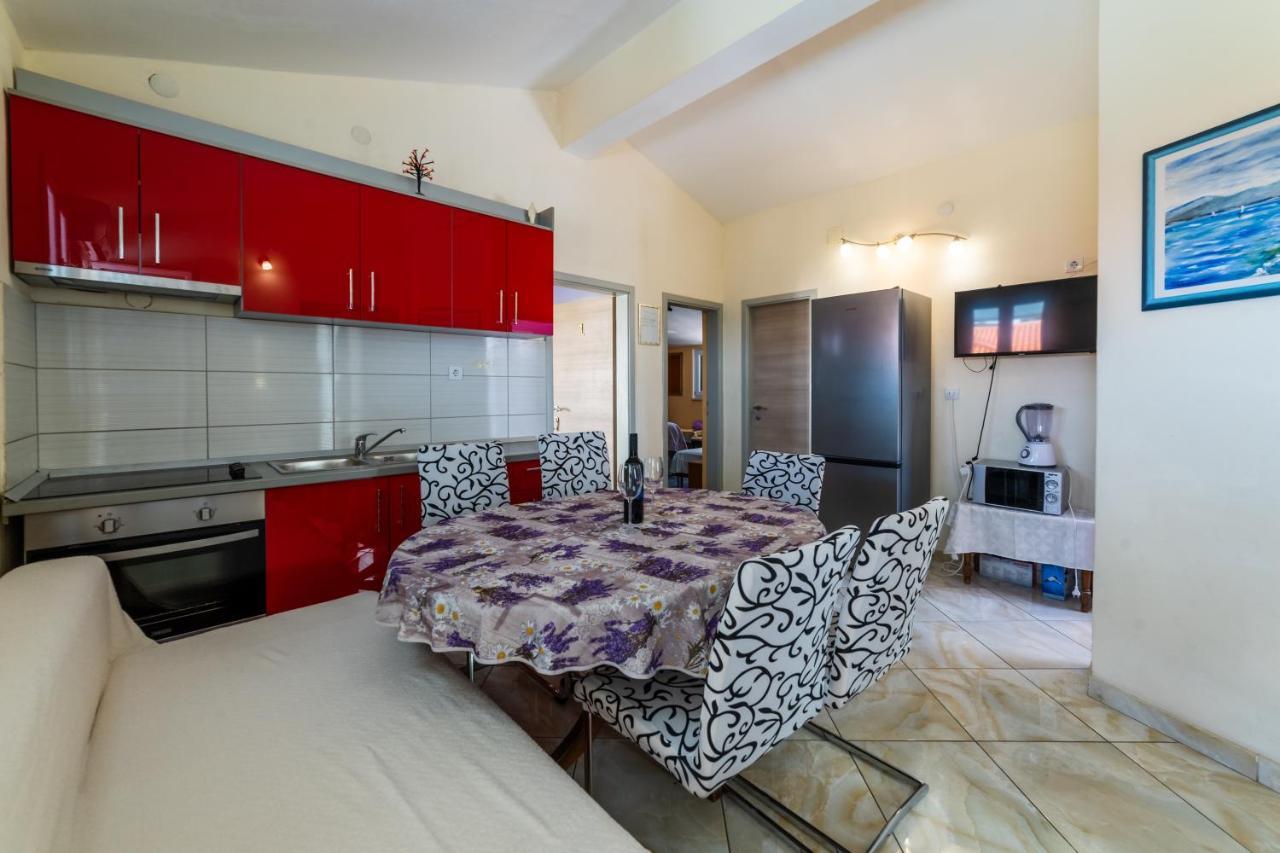 Apartments Ribarevic Makarska Exterior photo