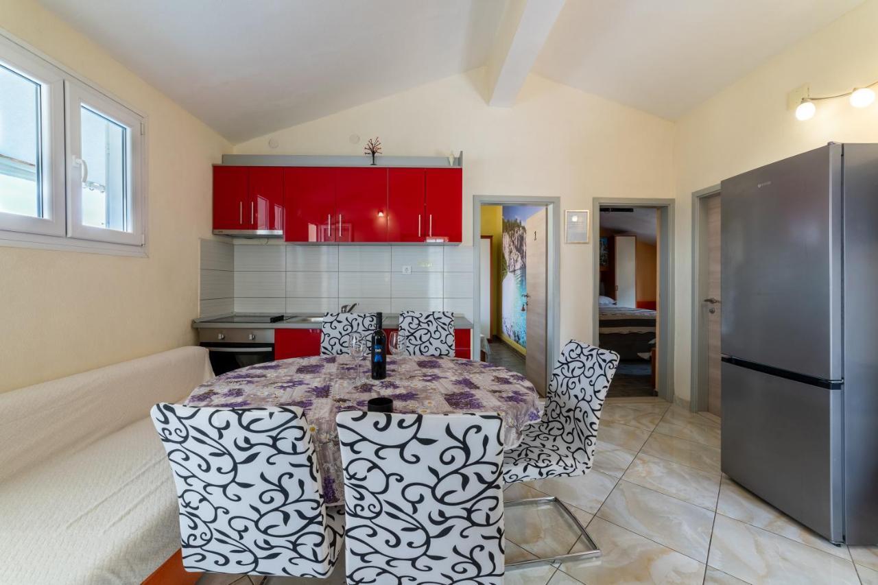 Apartments Ribarevic Makarska Exterior photo