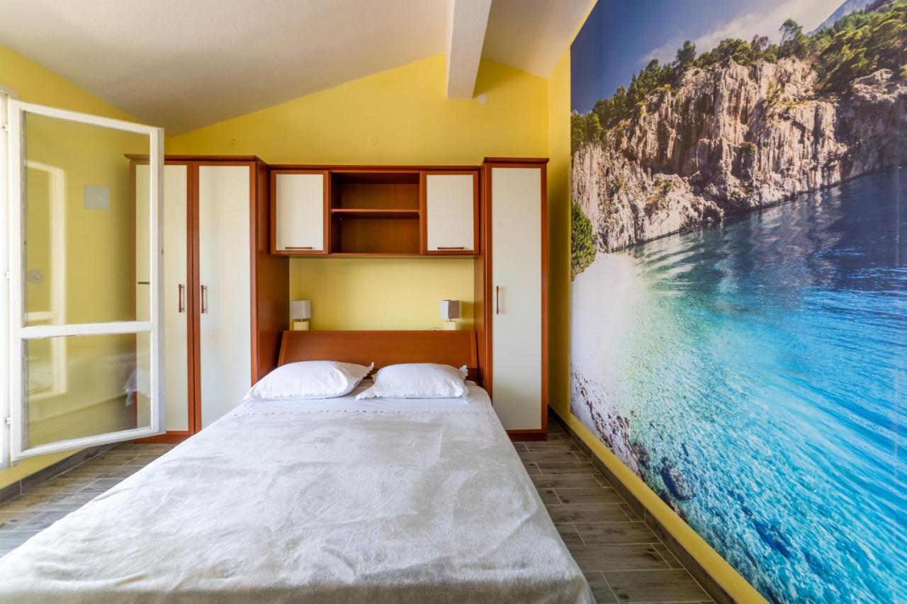 Apartments Ribarevic Makarska Exterior photo