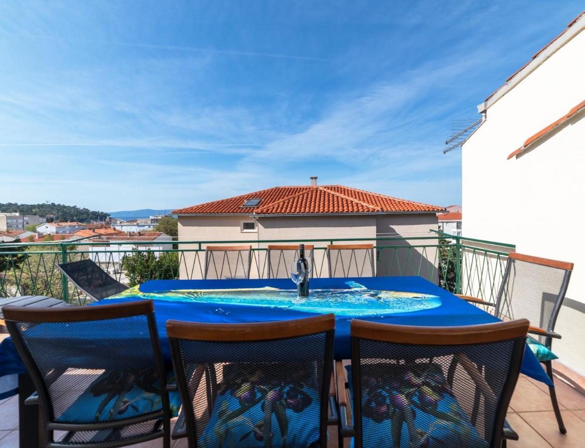 Apartments Ribarevic Makarska Exterior photo