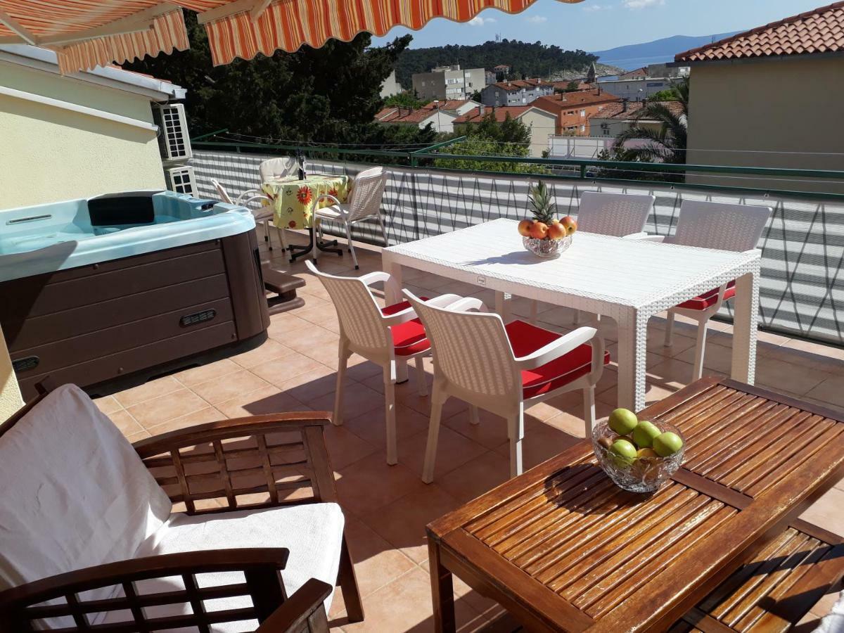 Apartments Ribarevic Makarska Exterior photo